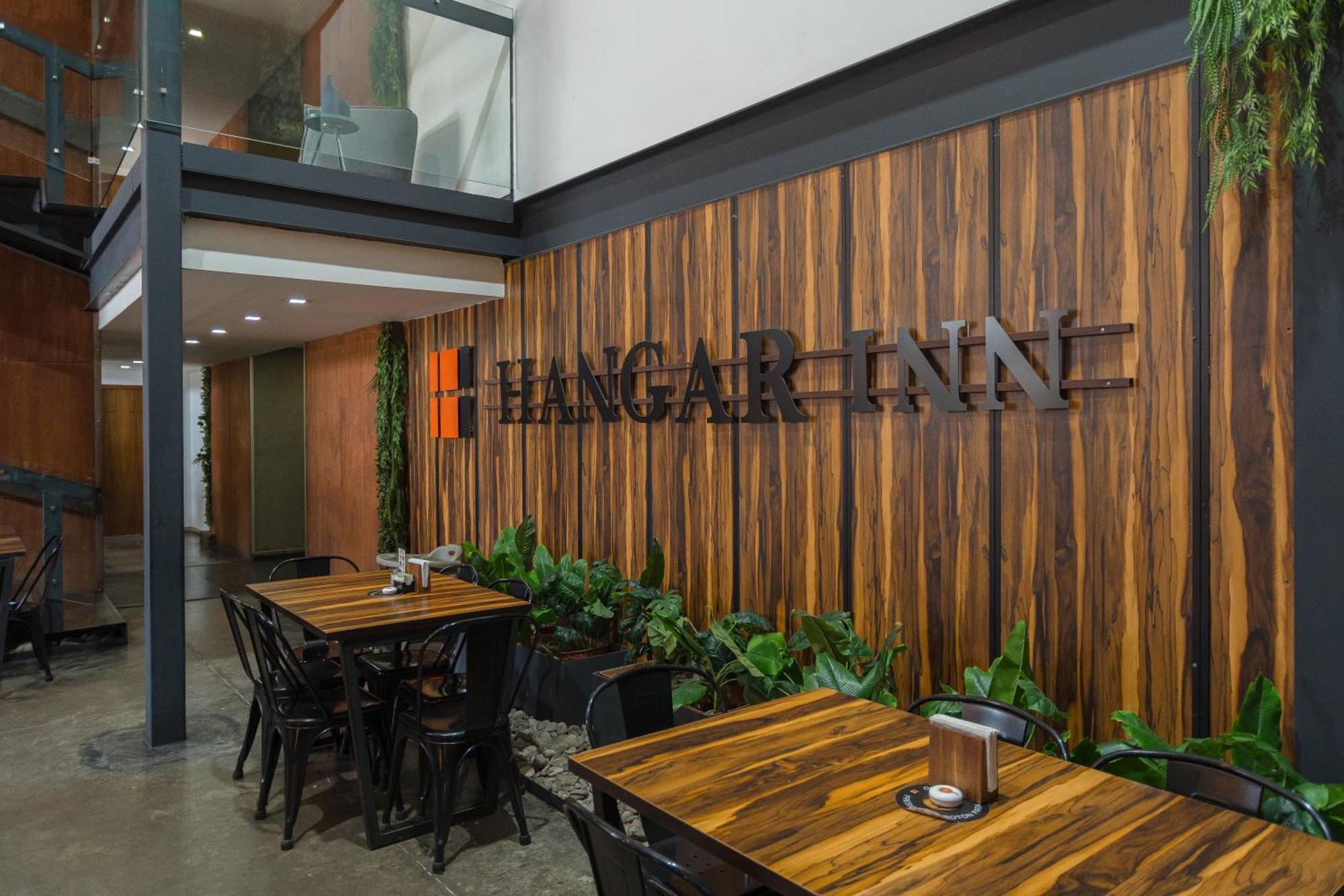 Hangar Select Aeropuerto Guadalajara Las Pintas 外观 照片